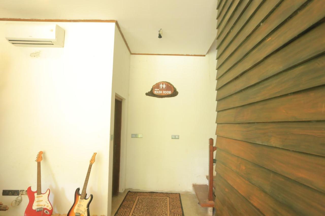 Hotel Riverrina Negombo Exterior foto